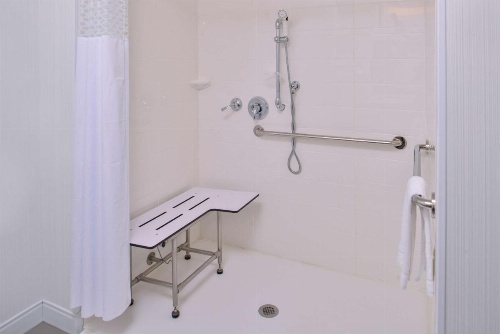 Hampton Inn and Suites Altoona-Des Moines by Hilton image 13