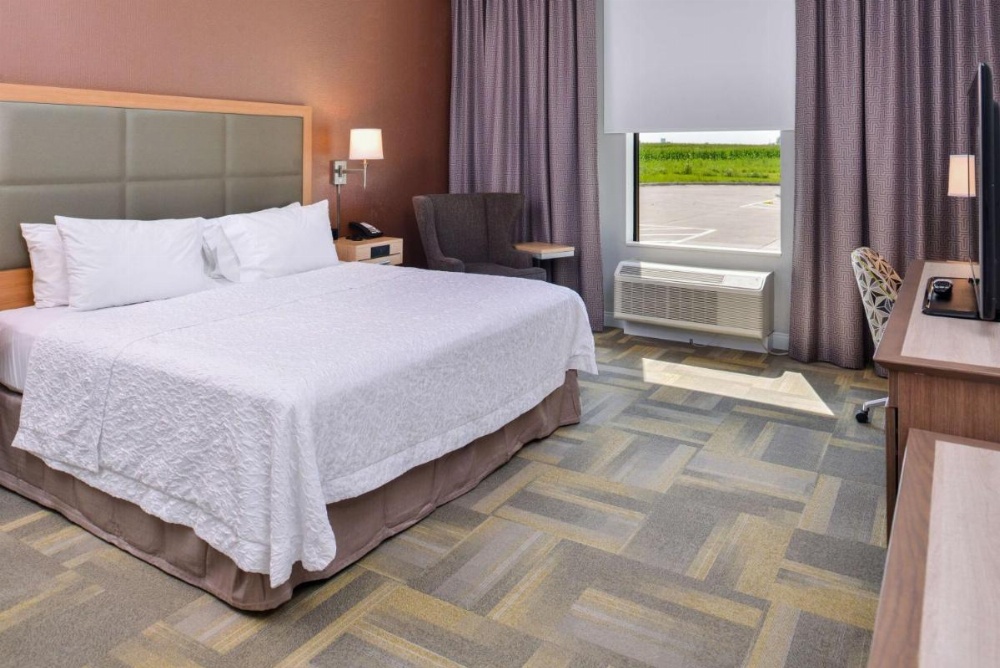 Hampton Inn and Suites Altoona-Des Moines by Hilton Image 17
