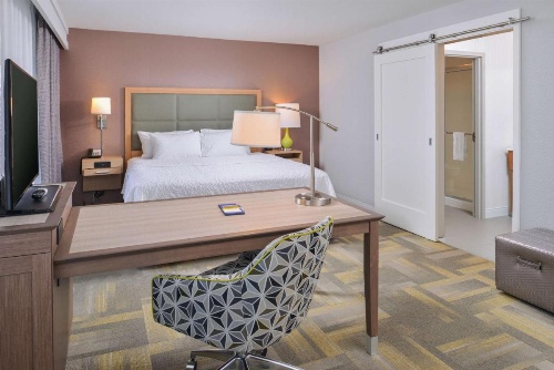 Hampton Inn and Suites Altoona-Des Moines by Hilton image 18