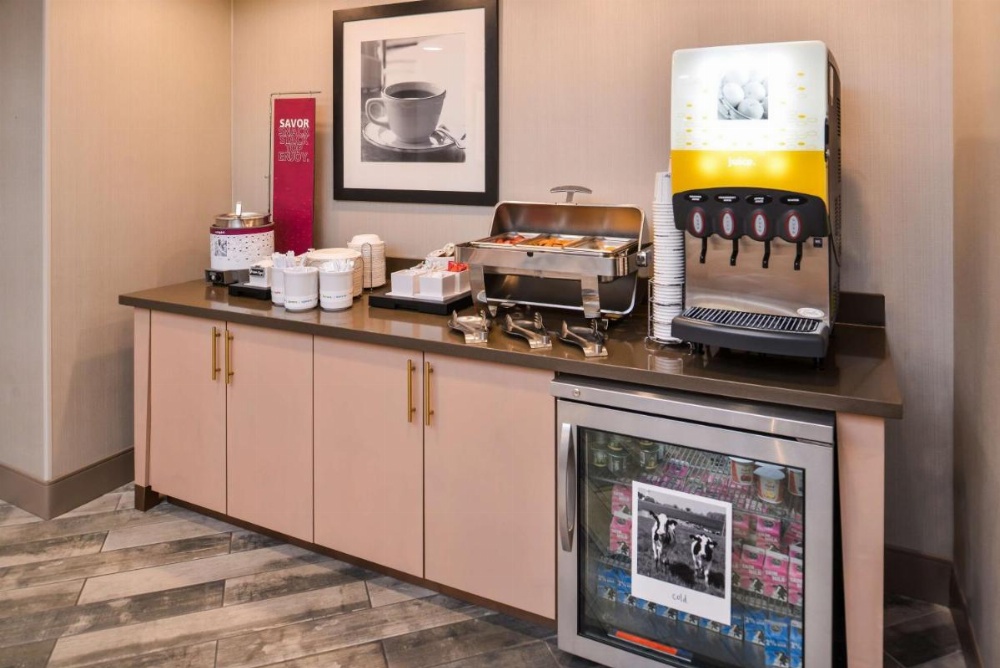 Hampton Inn and Suites Altoona-Des Moines by Hilton Image 33
