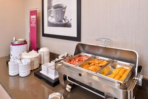 Hampton Inn and Suites Altoona-Des Moines by Hilton image 34
