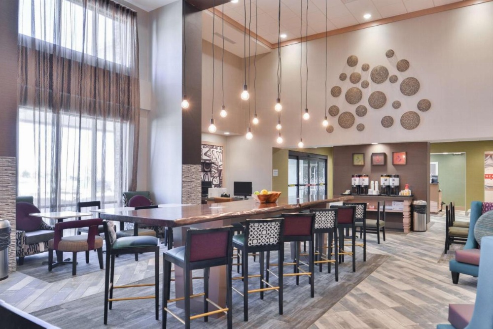 Hampton Inn and Suites Altoona-Des Moines by Hilton Image 41