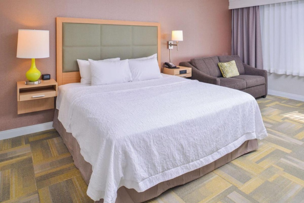Hampton Inn and Suites Altoona-Des Moines by Hilton Image 6